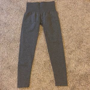 NVGTN gray workout leggings